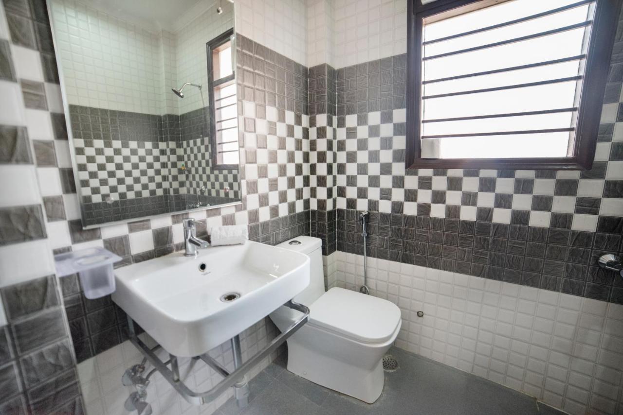 Fabhotel Mannat Residency Sec 52 Gurgaon Zewnętrze zdjęcie