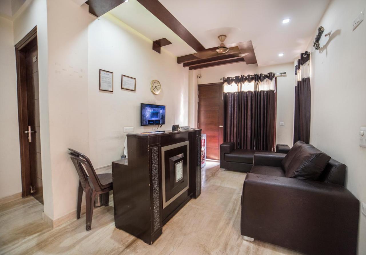 Fabhotel Mannat Residency Sec 52 Gurgaon Zewnętrze zdjęcie