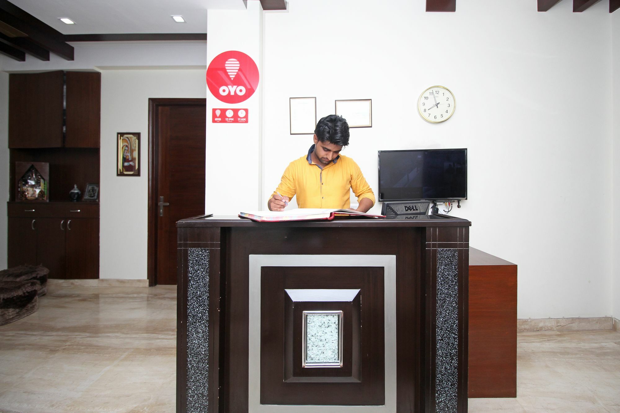 Fabhotel Mannat Residency Sec 52 Gurgaon Zewnętrze zdjęcie