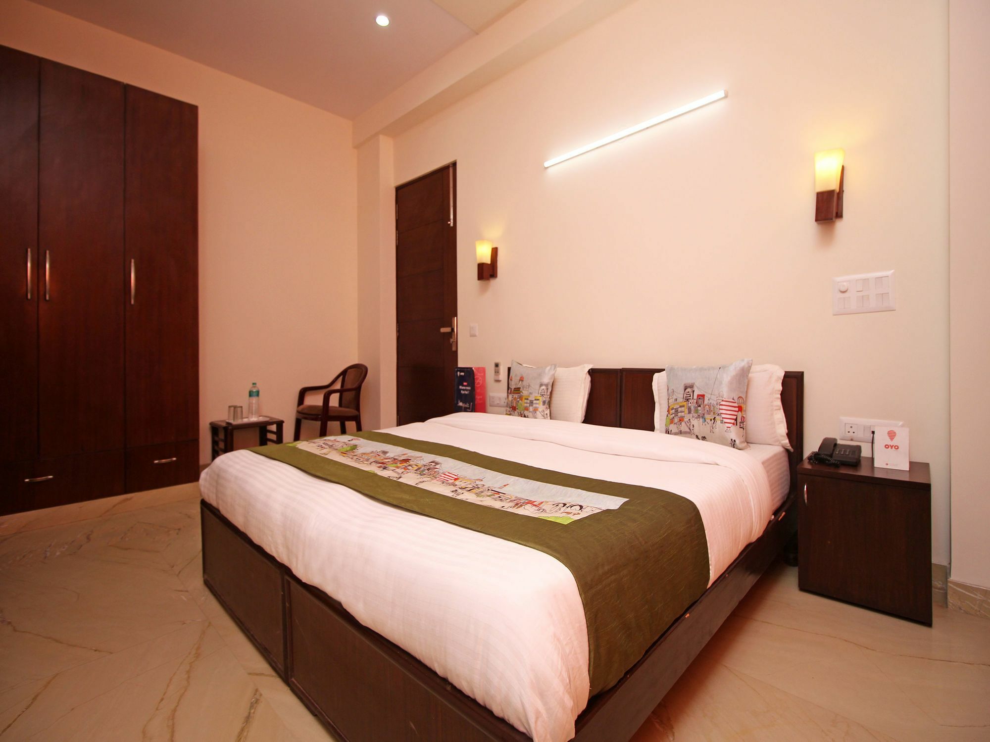 Fabhotel Mannat Residency Sec 52 Gurgaon Zewnętrze zdjęcie